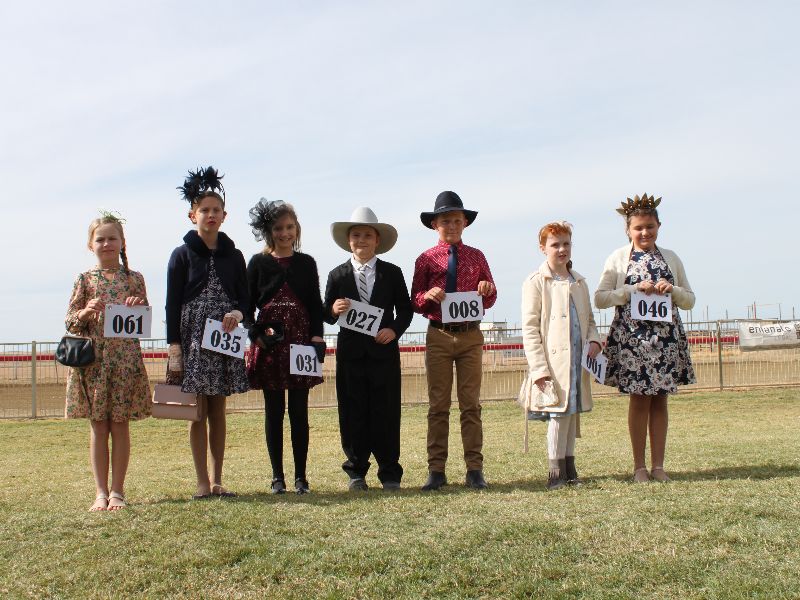 Fashions on the Field at Richmond Race Day 