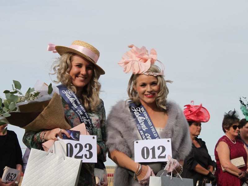 Fashions on the Field at Richmond Race Day 