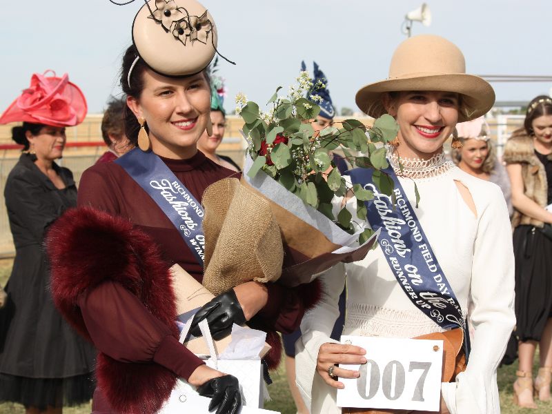 Fashions on the Field at Richmond Race Day 