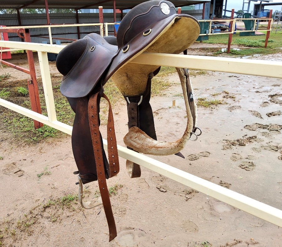 AMANZI CLEARING SALE.   