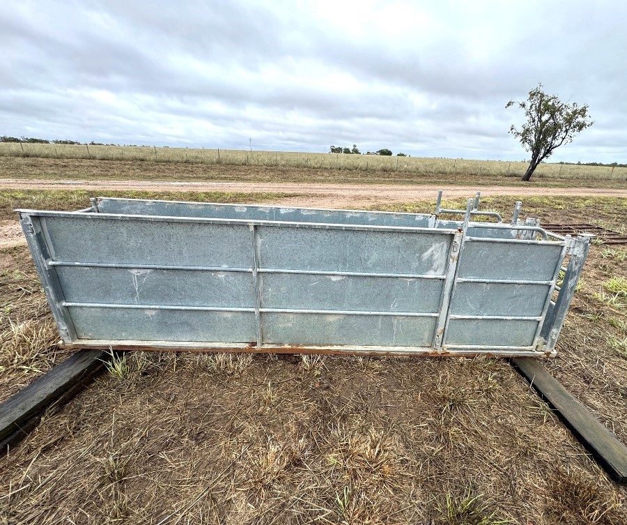 AMANZI CLEARING SALE.   
